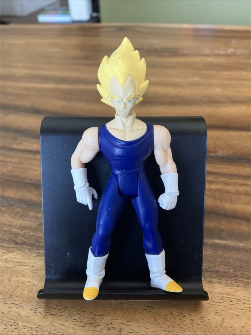 Dragon Ball Z DBZ SS Vegeta Super Saiyan Buu Saga Irwin 2001 Action Figure